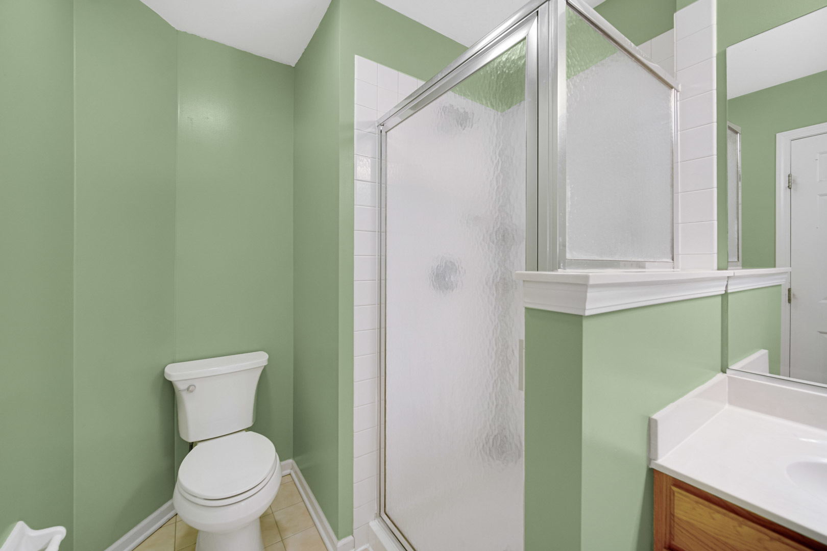 62 E Clare Court Unit: 62
