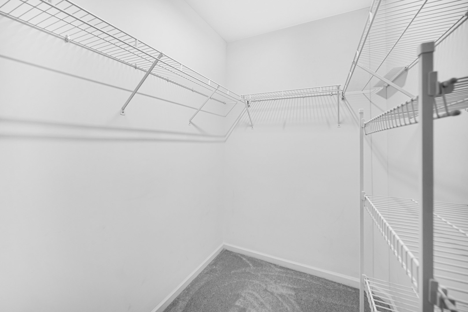62 E Clare Court Unit: 62