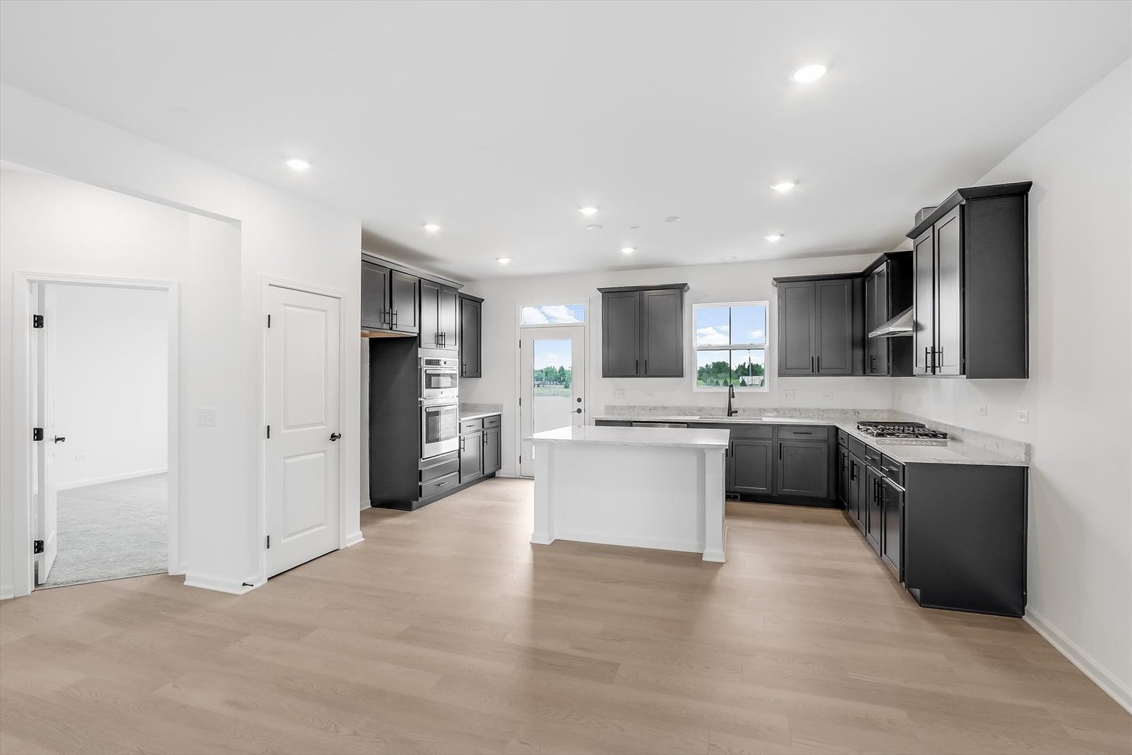 15446 W Amelia Circle