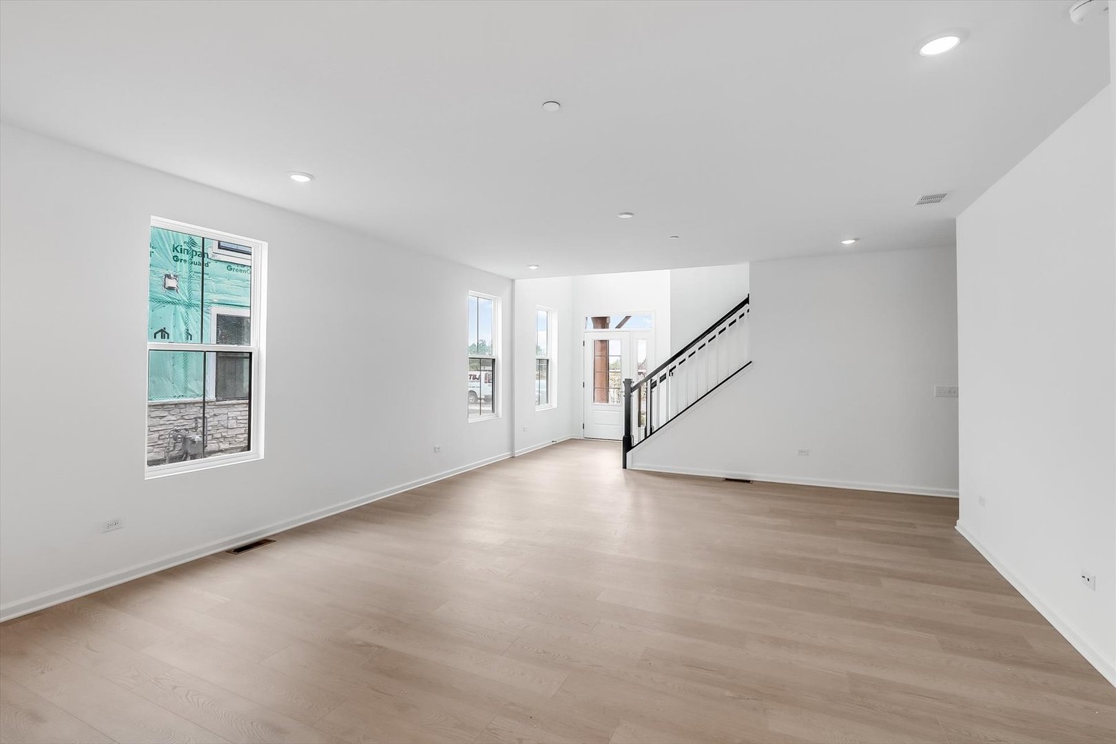 15446 W Amelia Circle