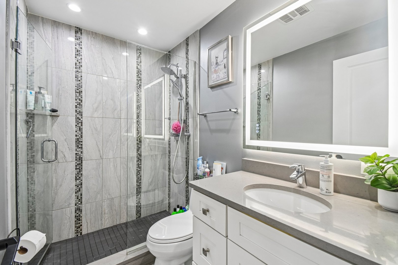 8630 Waukegan Road Unit: 414