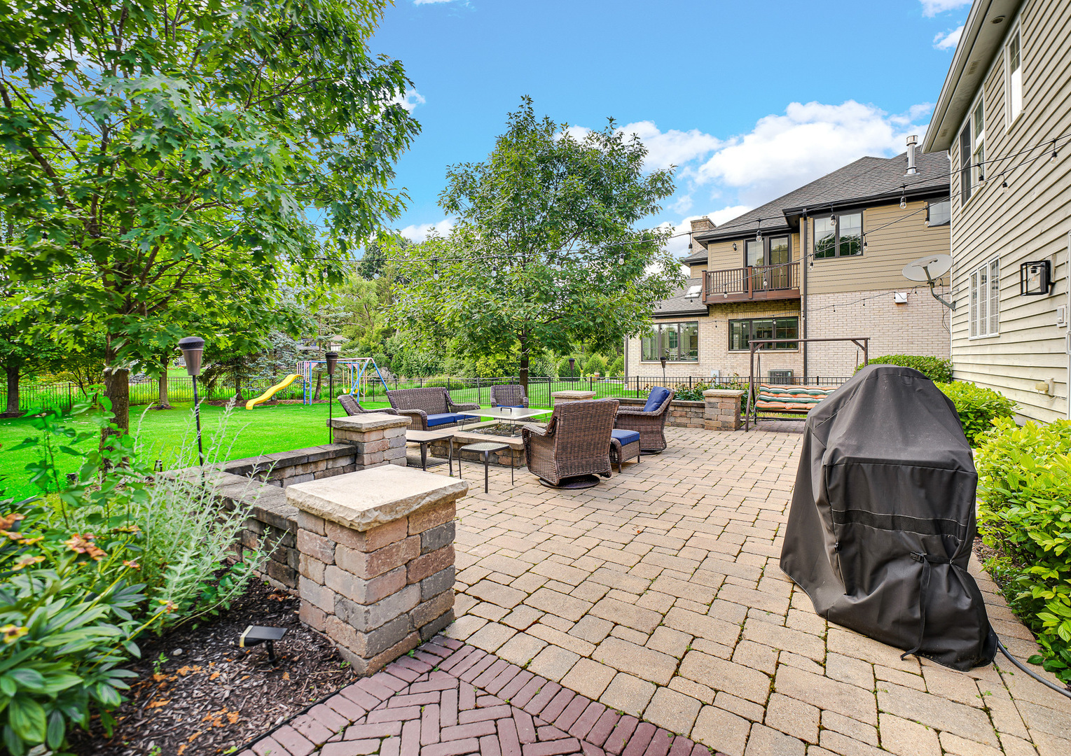6430 Clarendon Hills Road