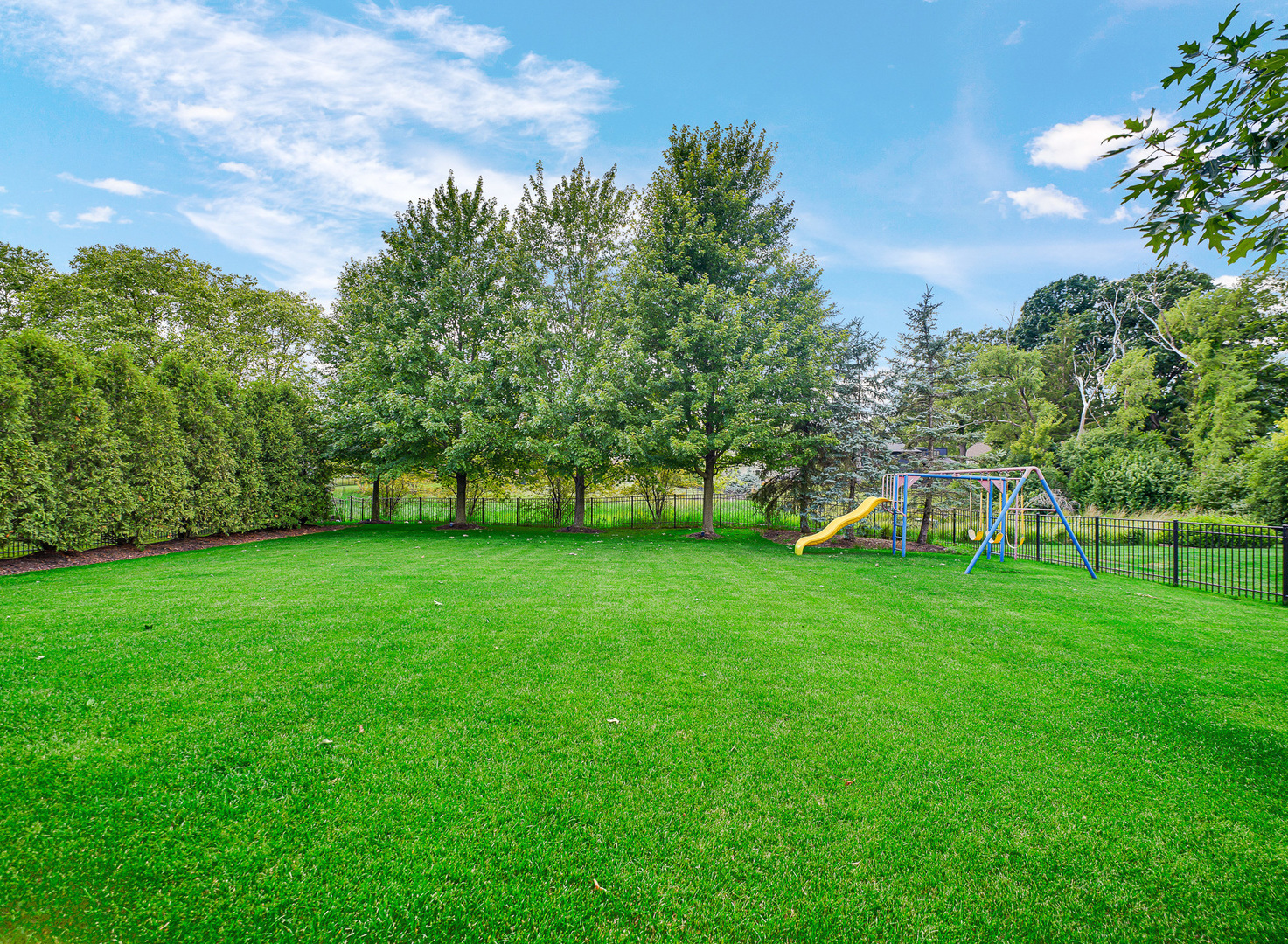 6430 Clarendon Hills Road