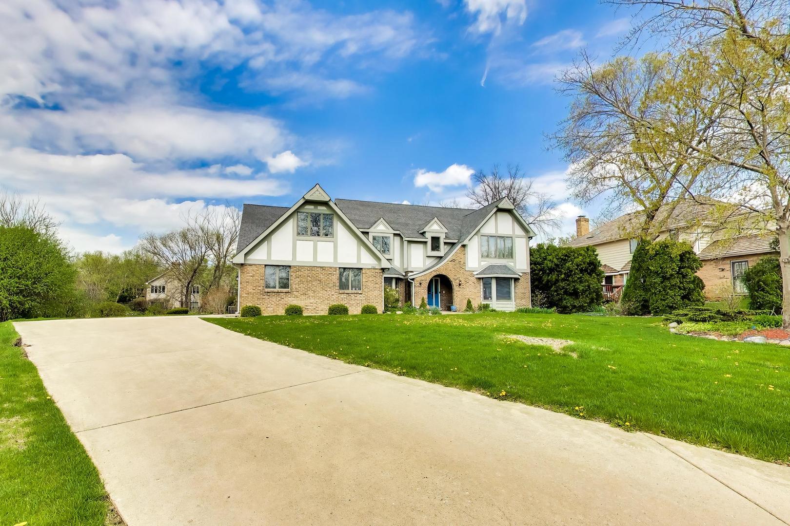 766 Camelot Drive