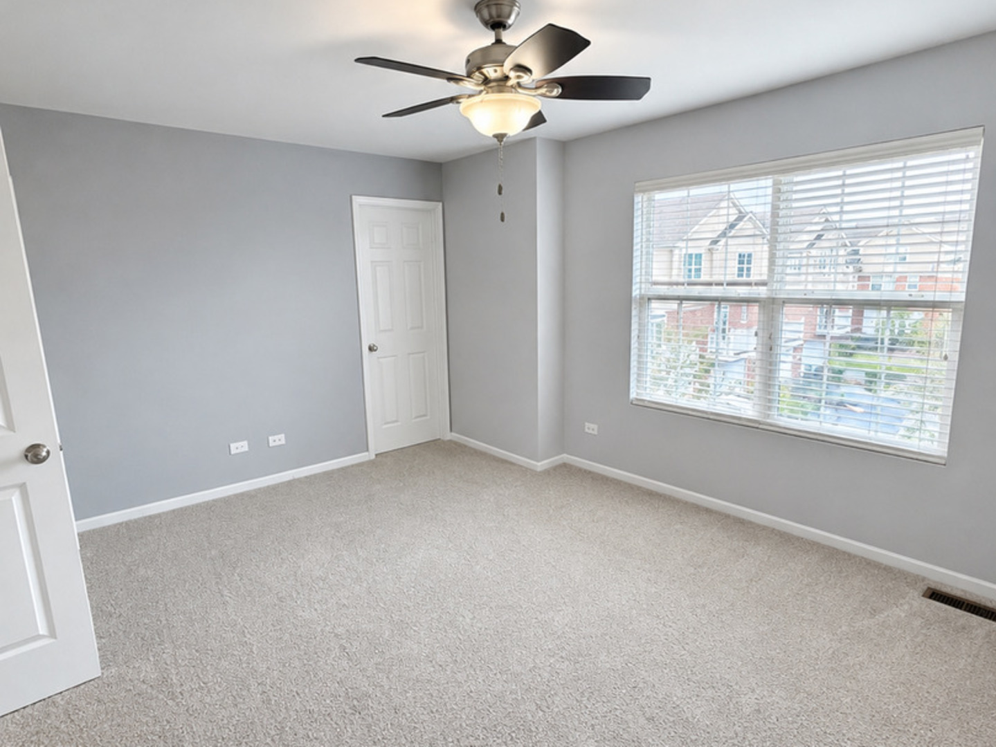 10535 W 154th Place