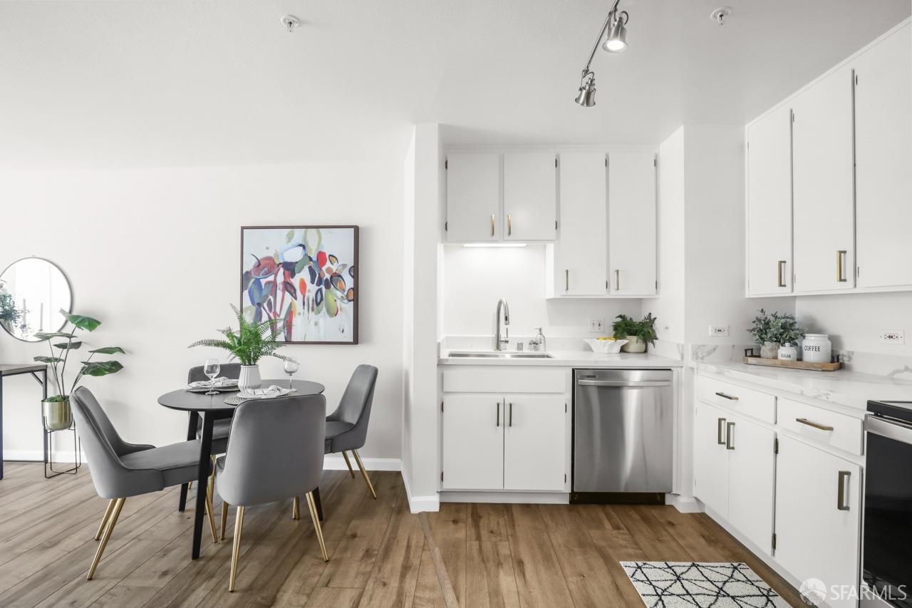 135 Valencia Street # A204