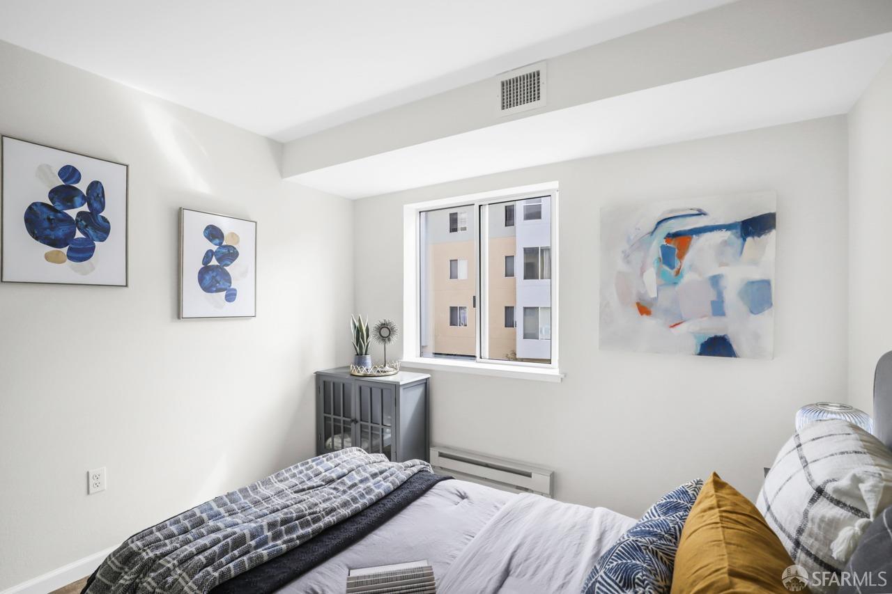 135 Valencia Street # A204