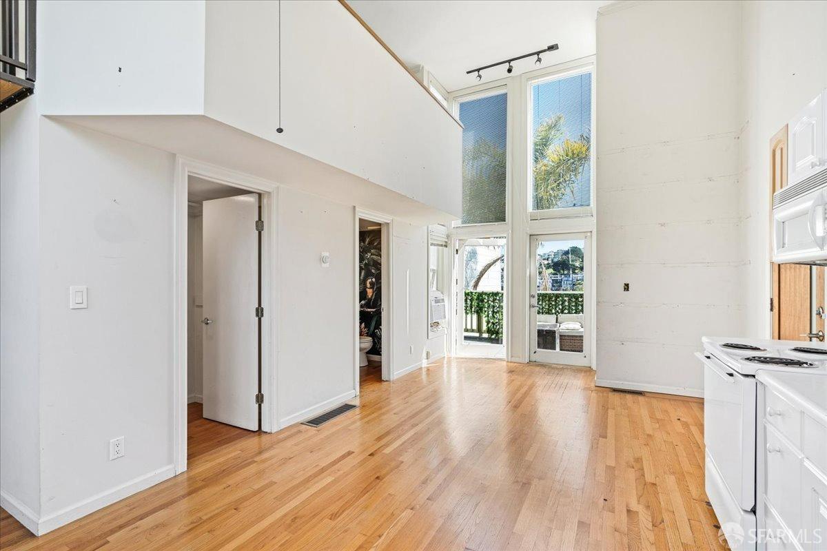 168-170 Corbett Avenue