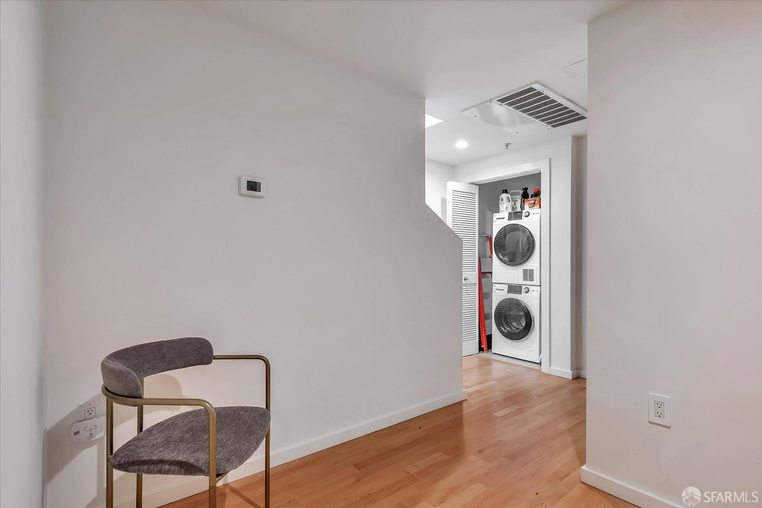 69 Clementina Street # 802