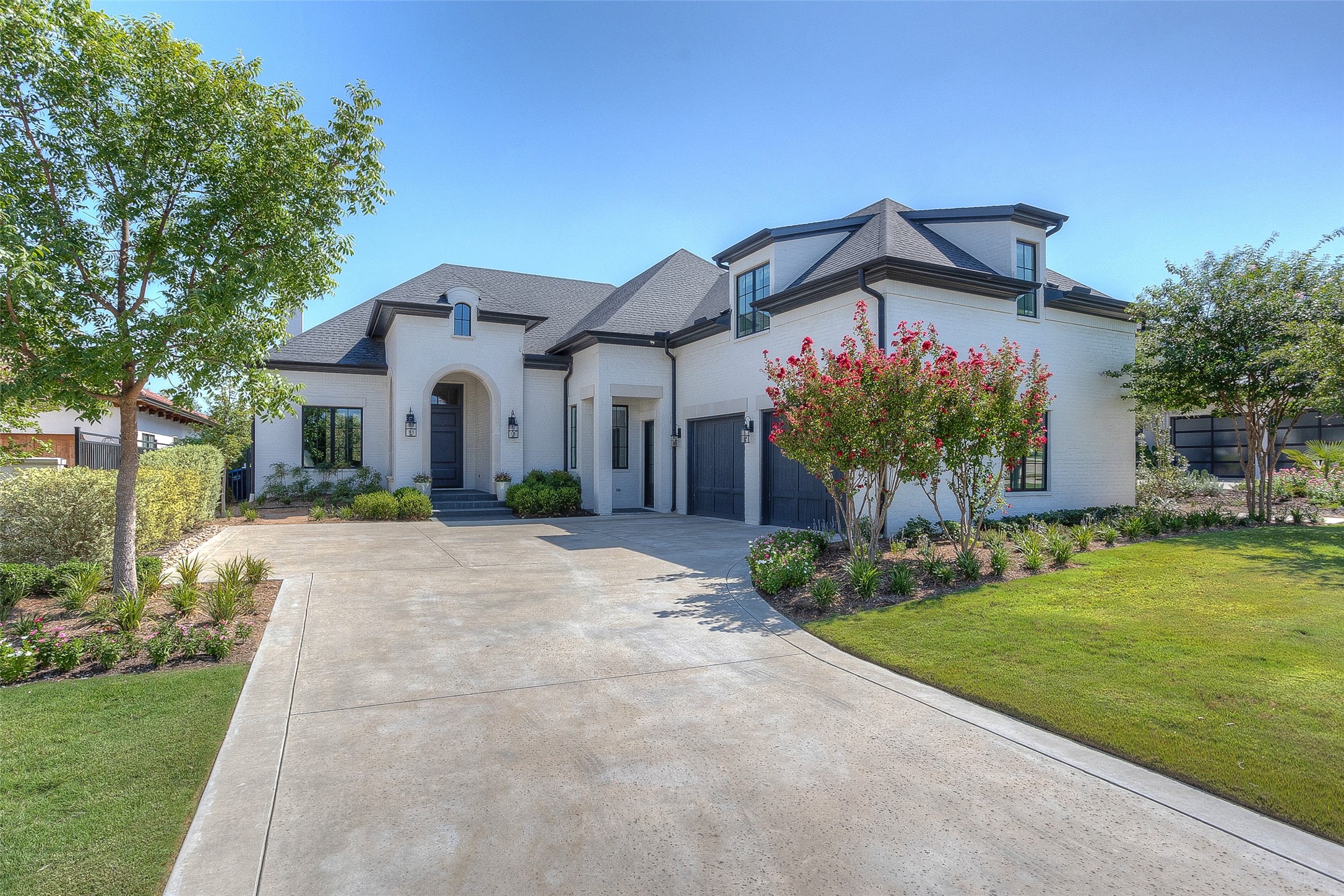 5417 Huntly Drive