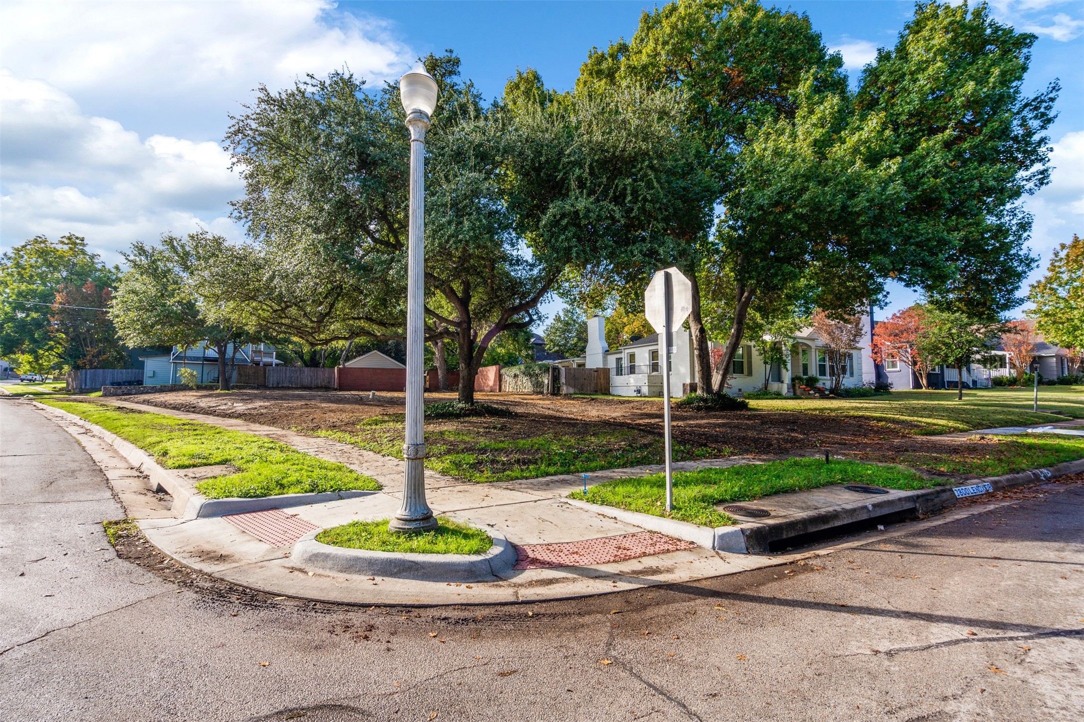 3801 Lenox Drive