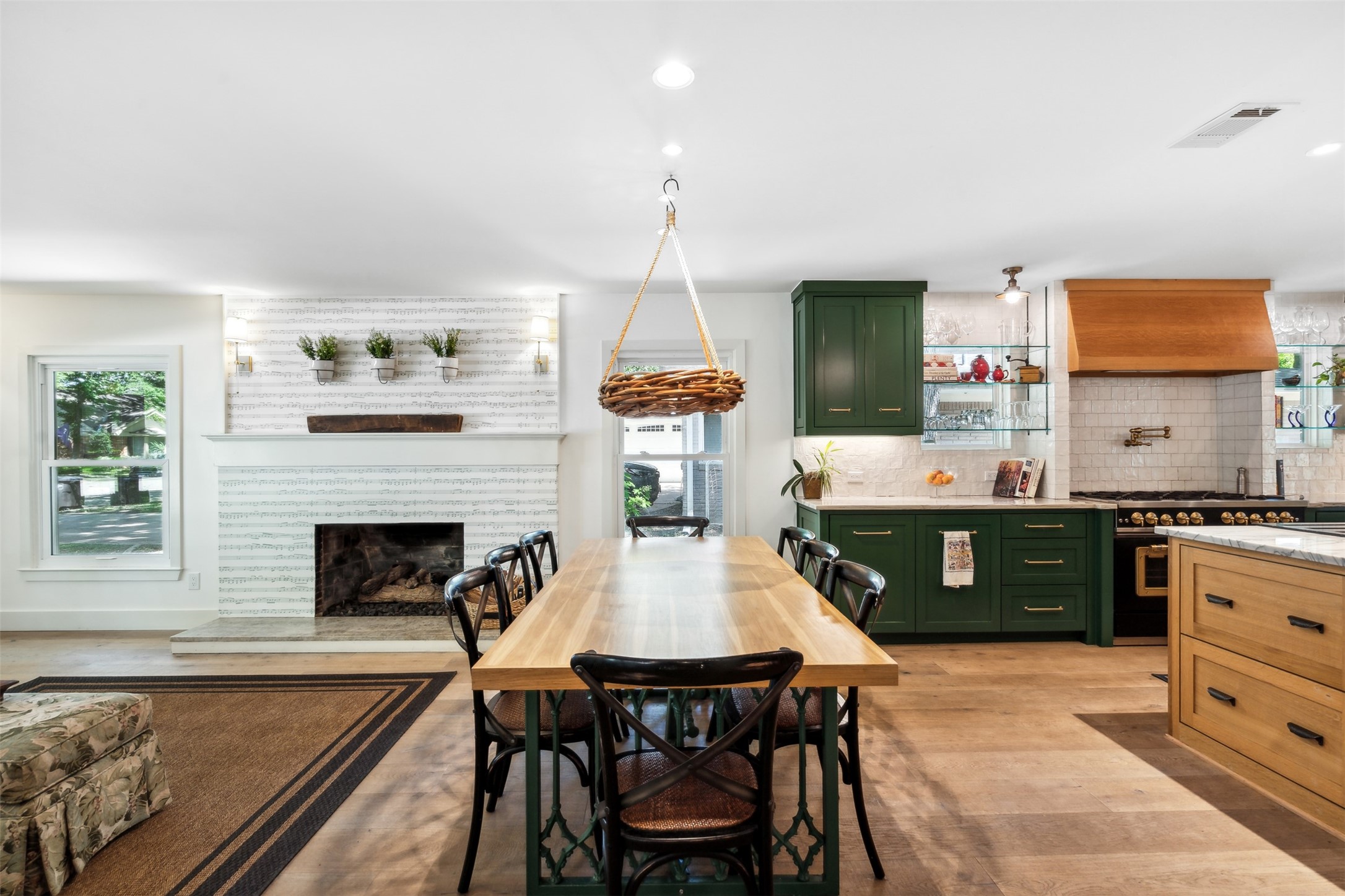 3129 Tanglewood Trail