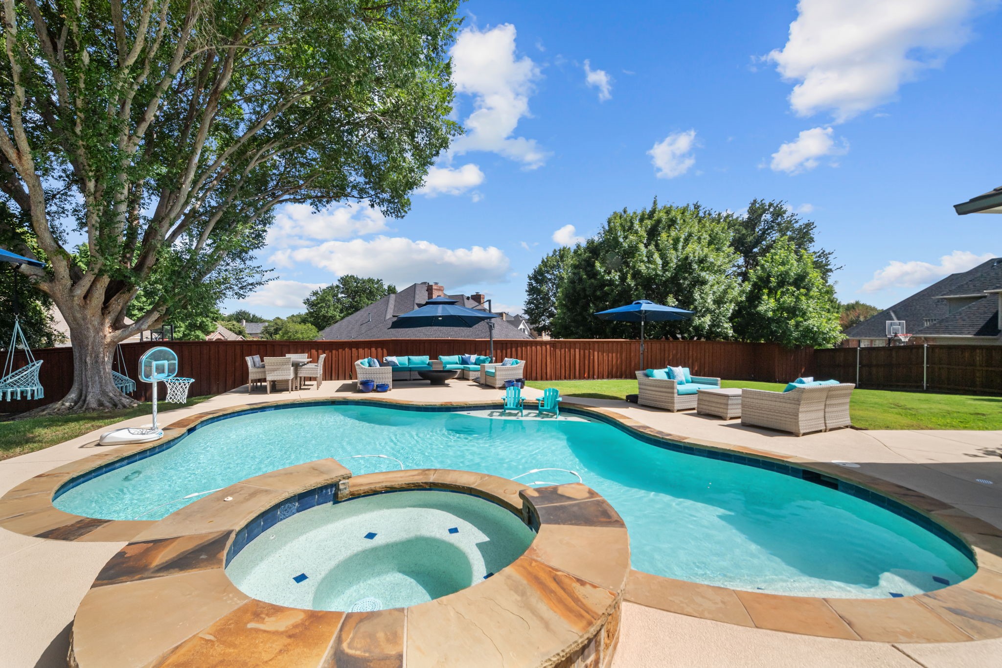 804 Woodcrest Court