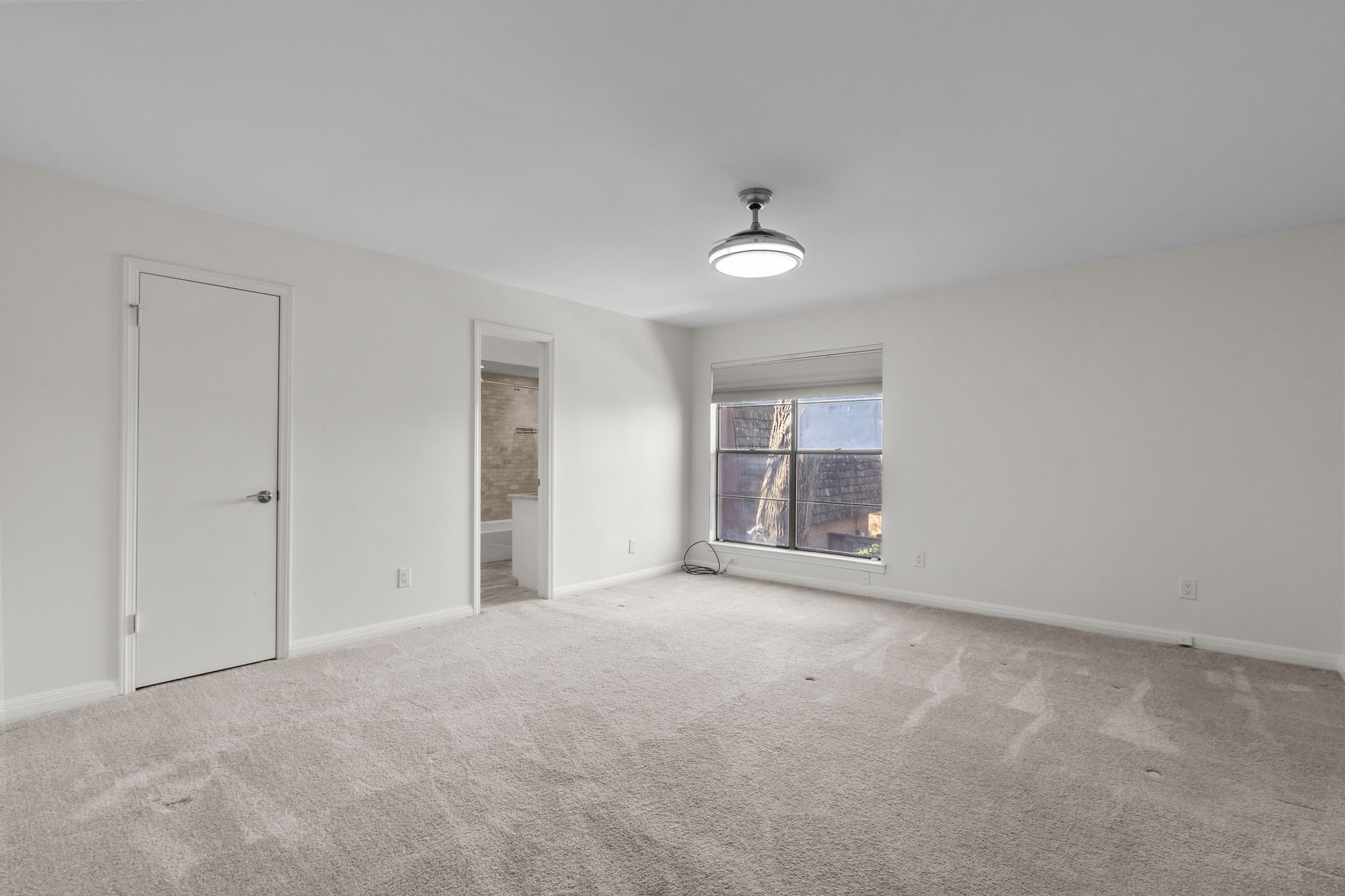 3012 Tanglewood Park West
