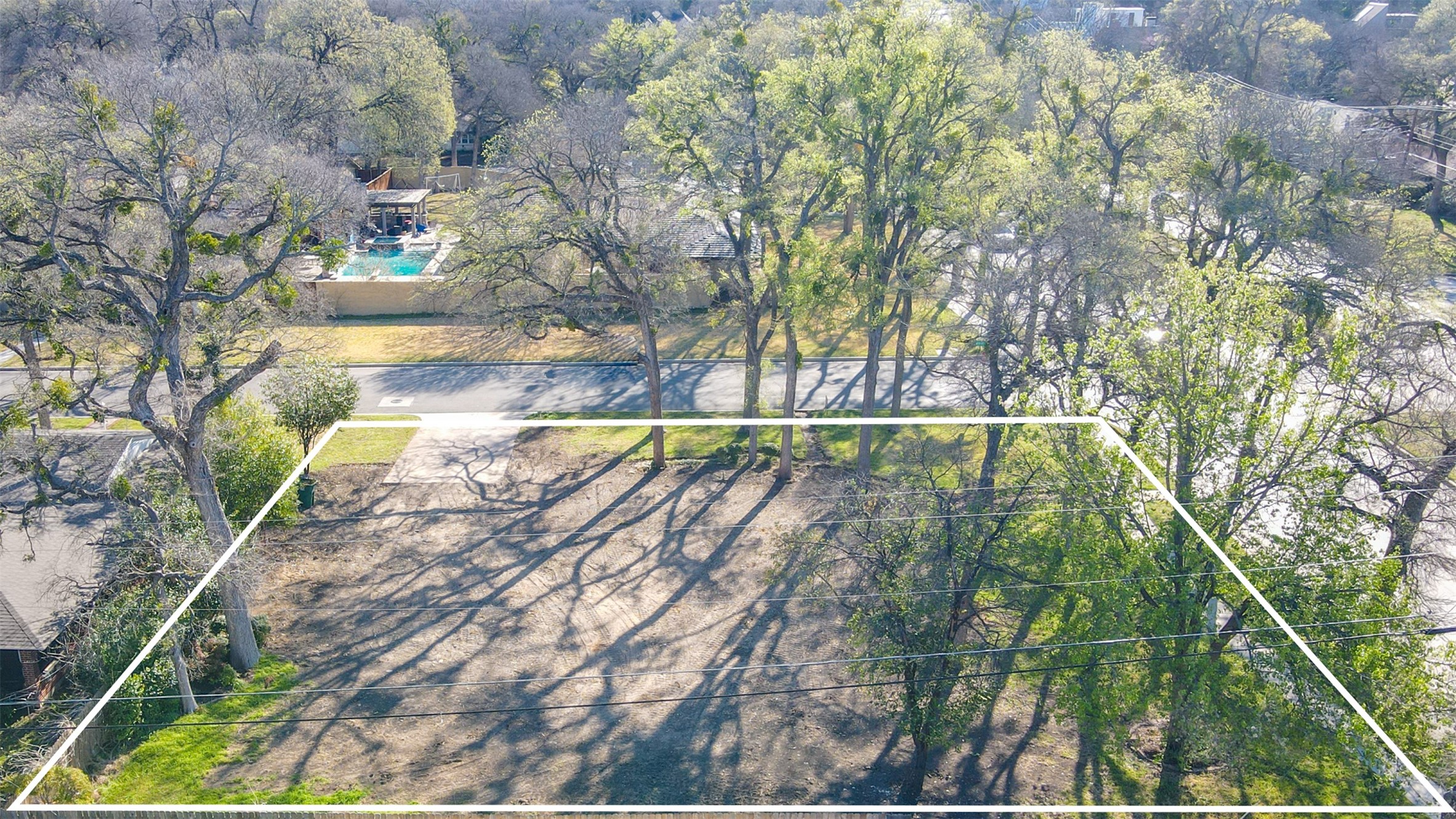4000 Bellaire Drive