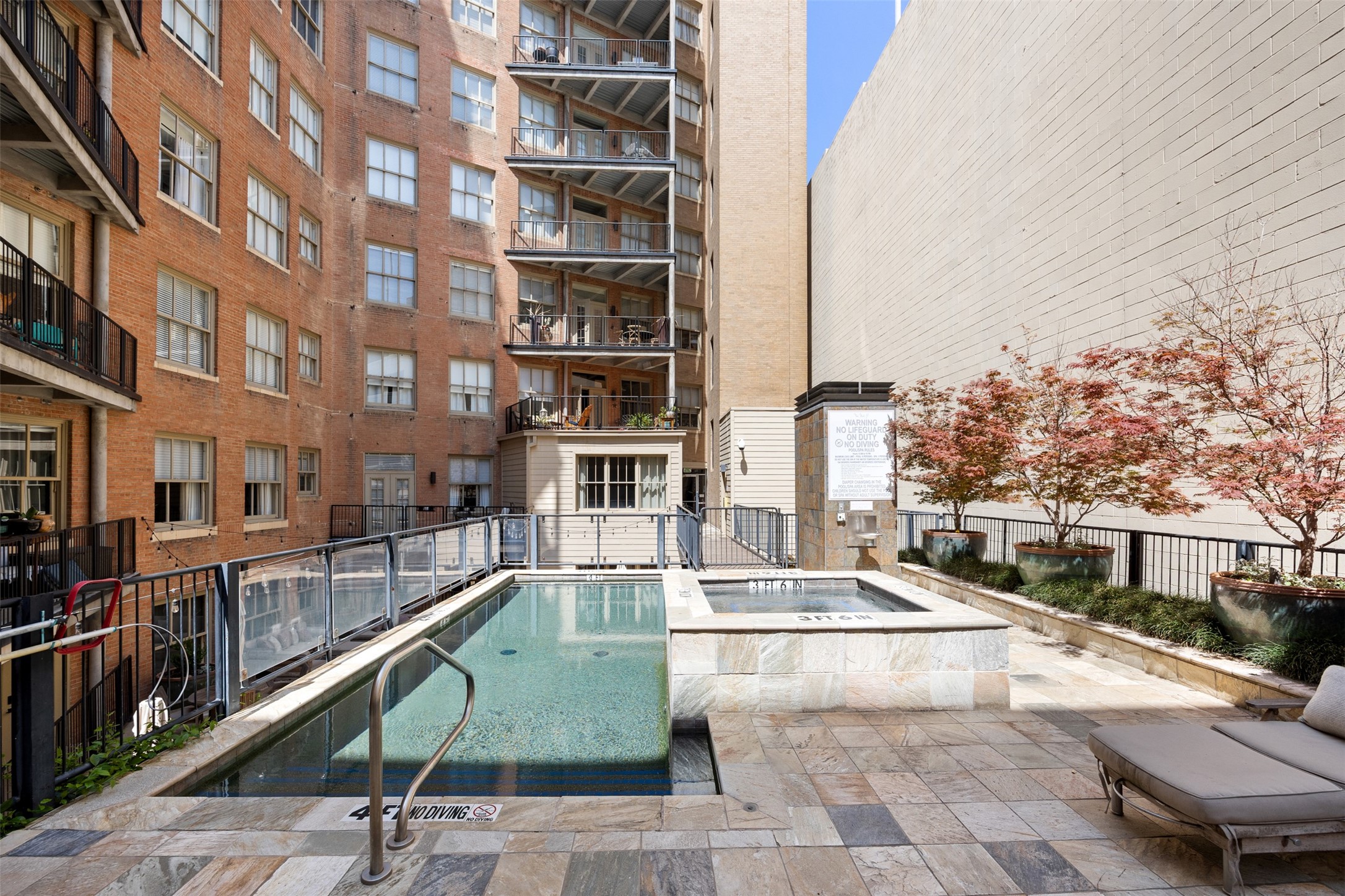 411 W 7th Street