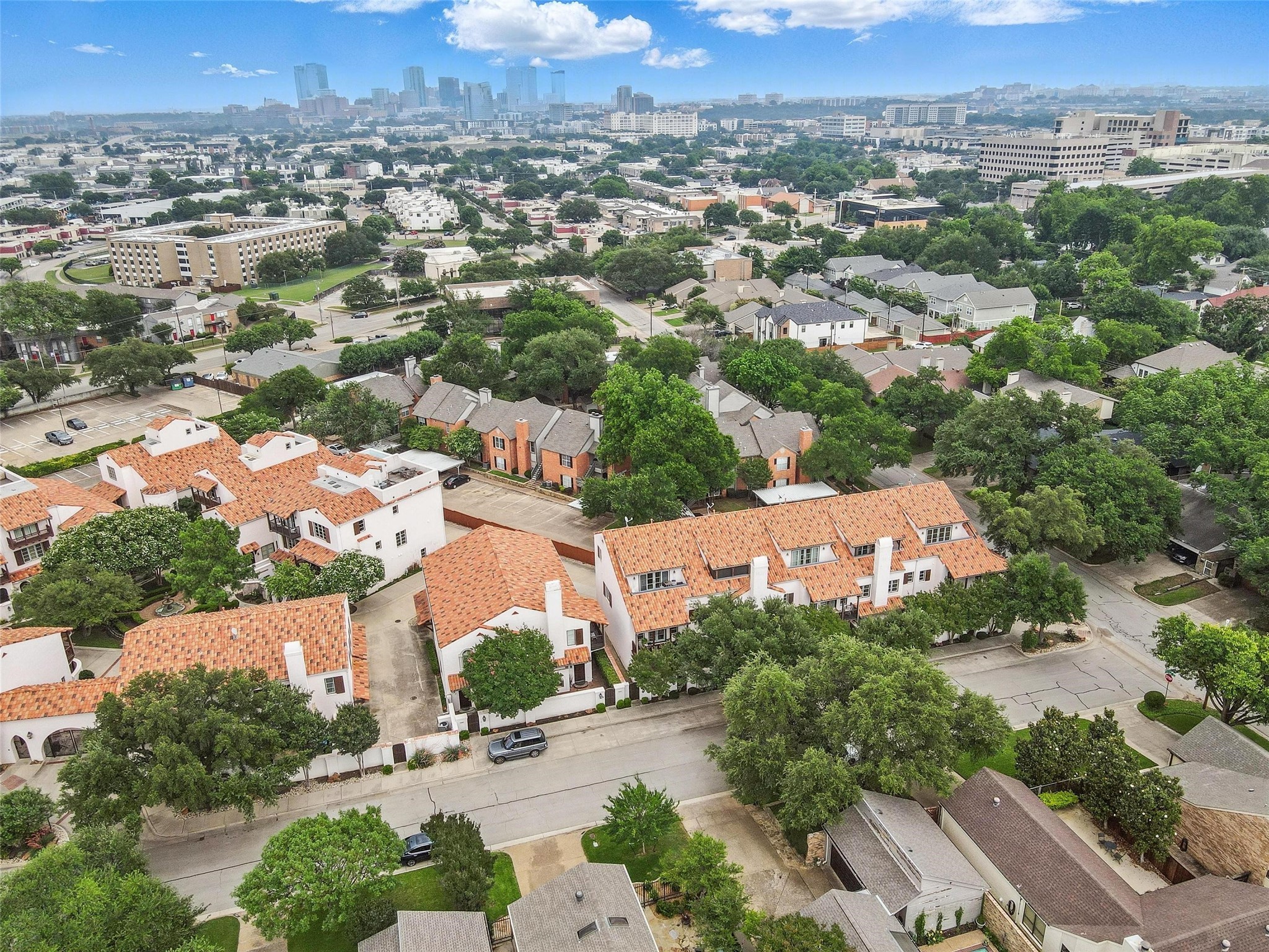 261 Casa Blanca Avenue