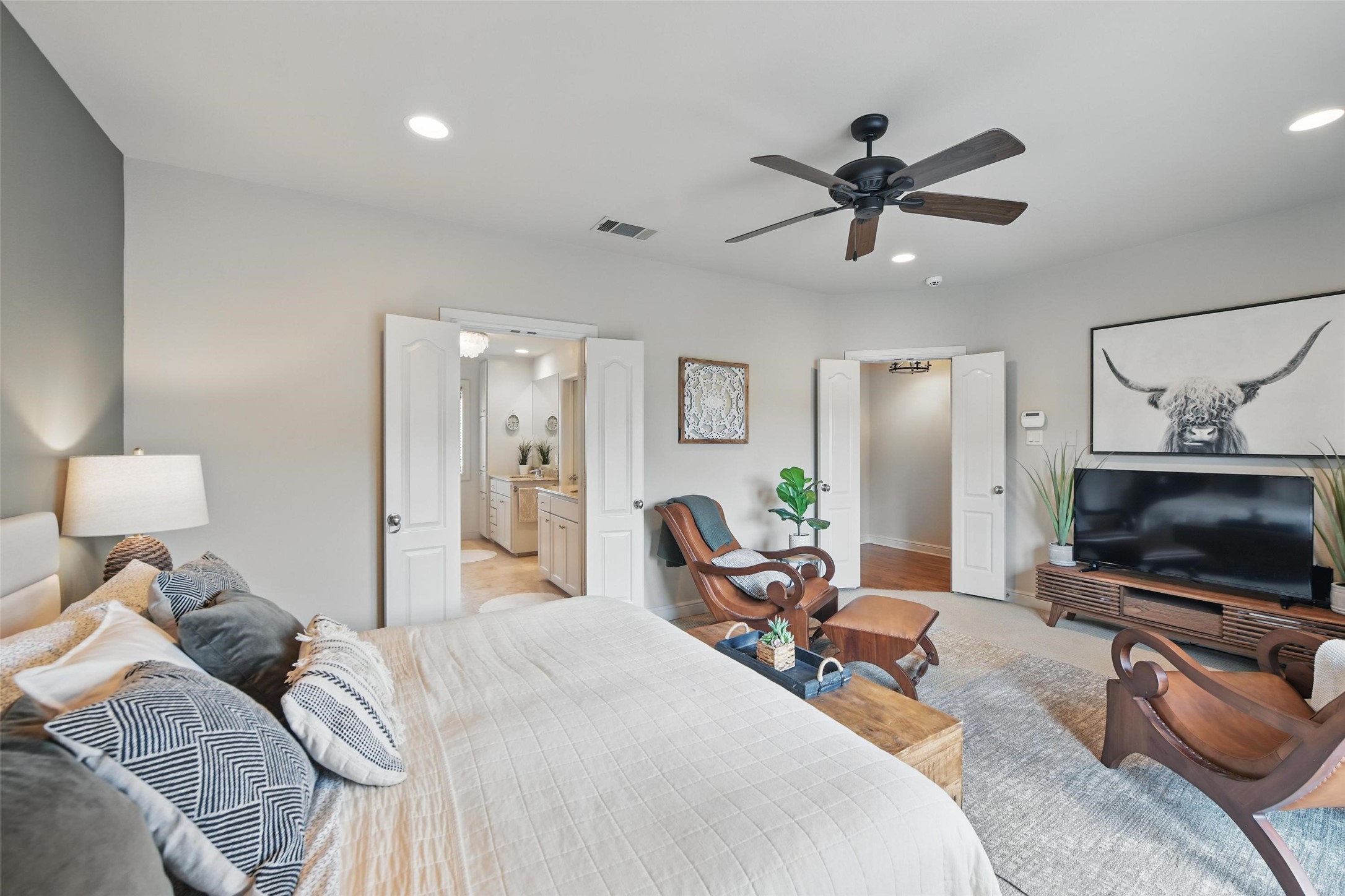 261 Casa Blanca Avenue