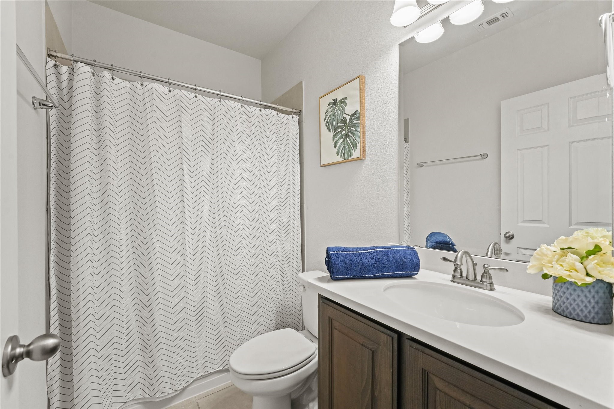5653 Salt Springs