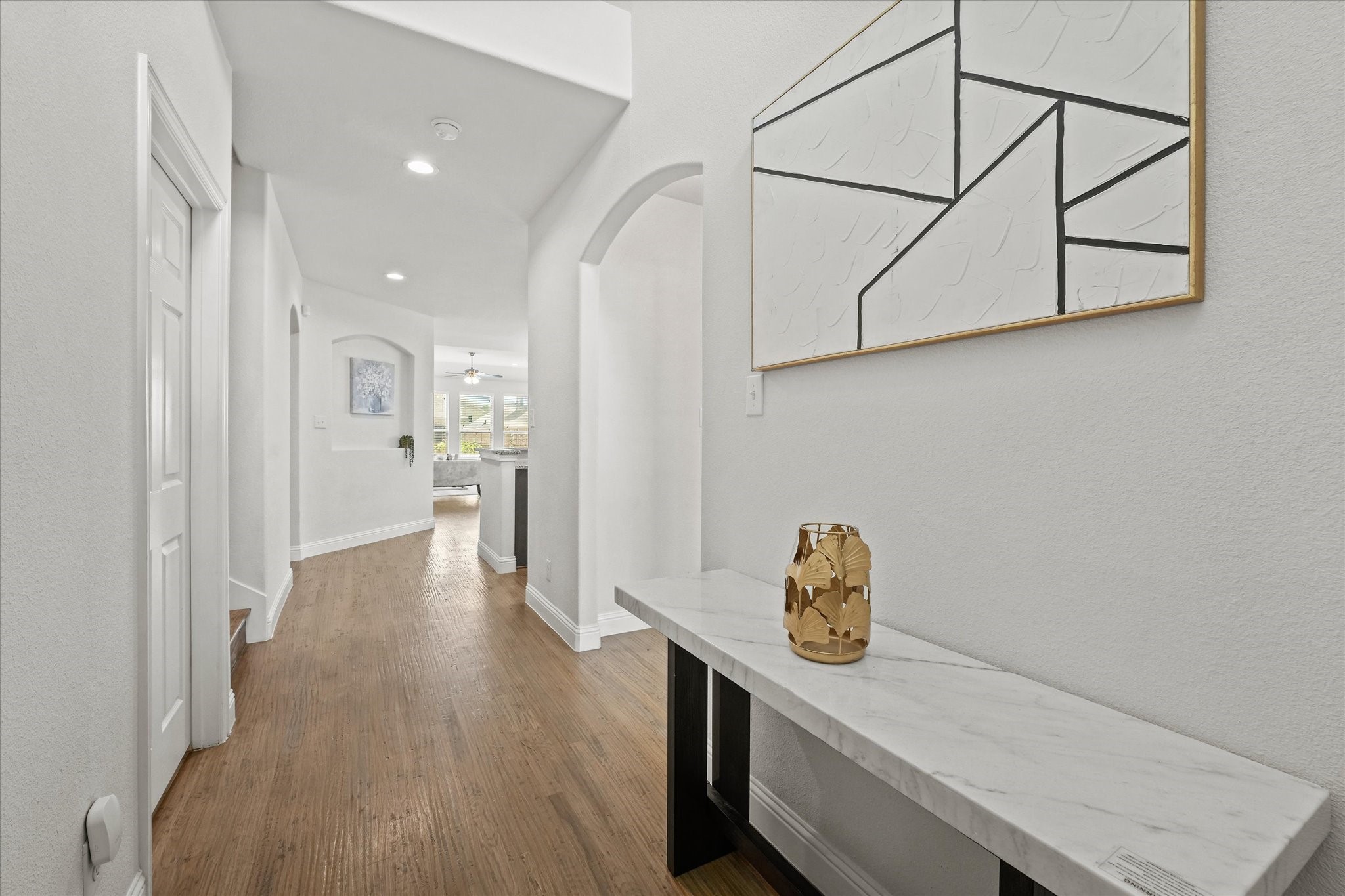 5653 Salt Springs