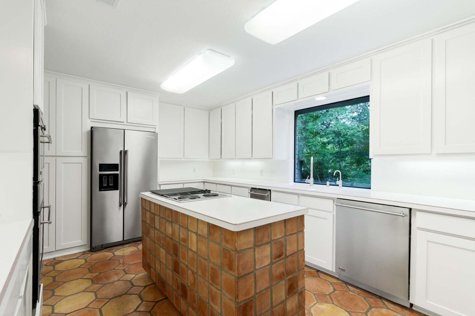 2005 Indian Creek Drive