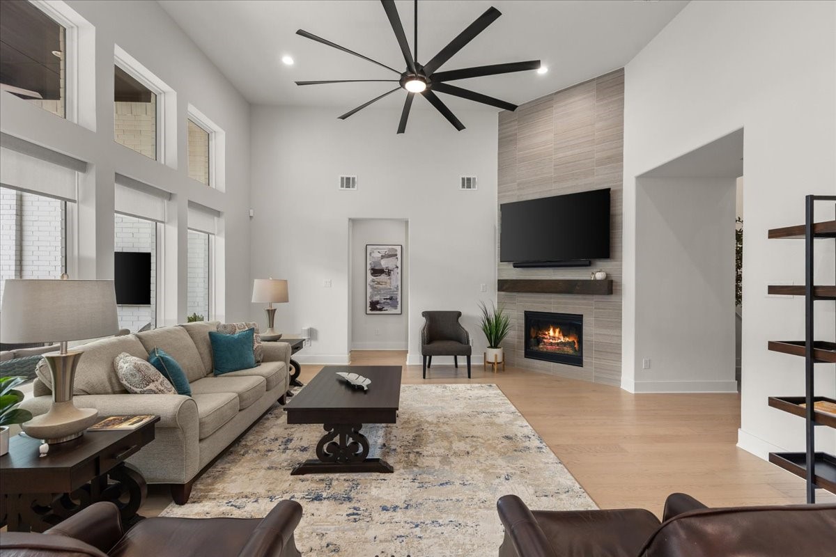 2313 Sandlin Drive