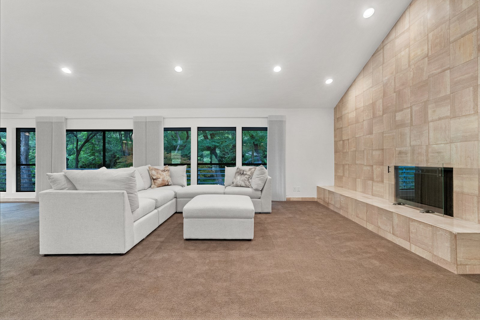 2005 Indian Creek Drive