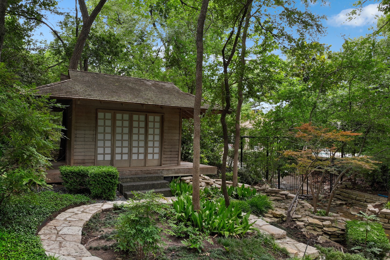 2005 Indian Creek Drive