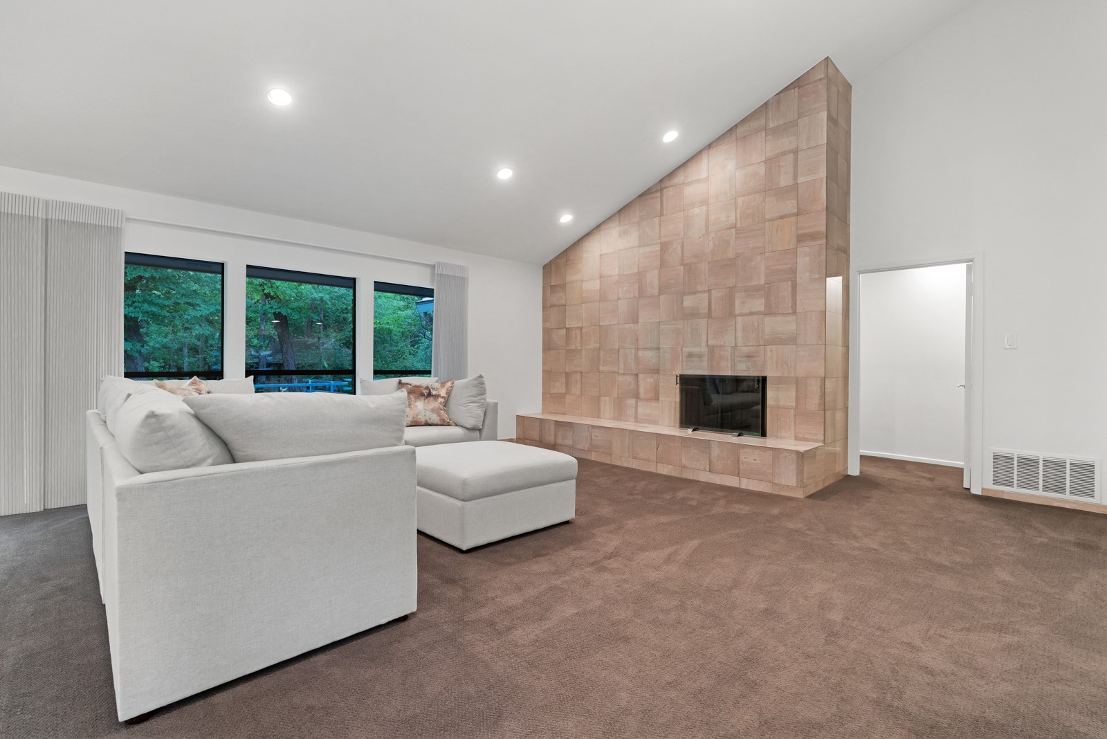 2005 Indian Creek Drive