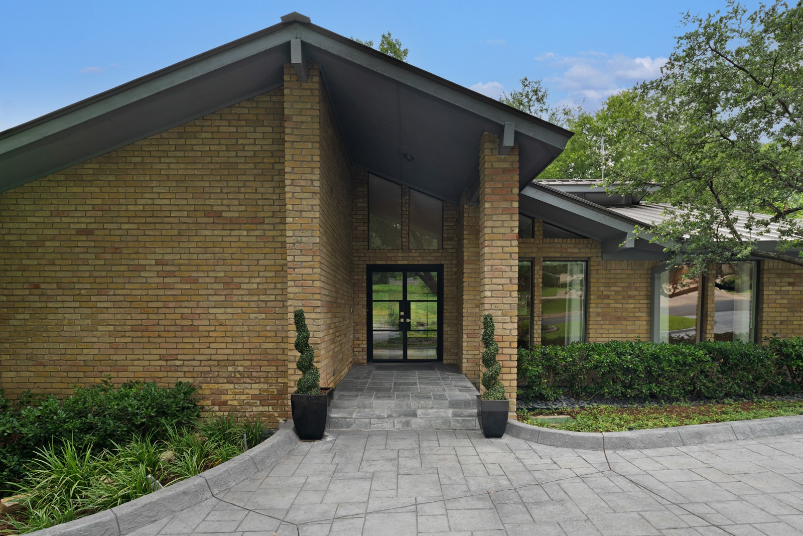 2005 Indian Creek Drive