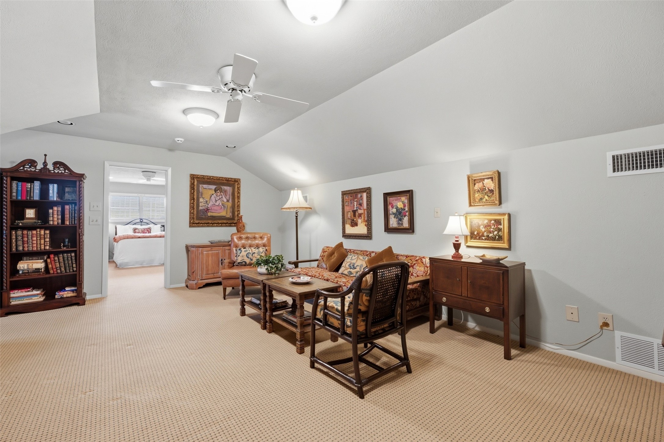 3908 Thistle Lane