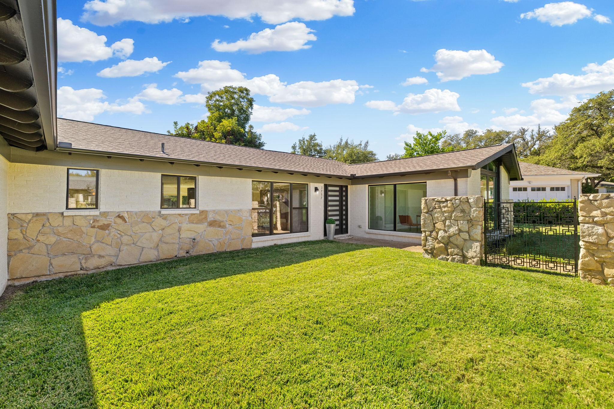 3757 Arroyo Road