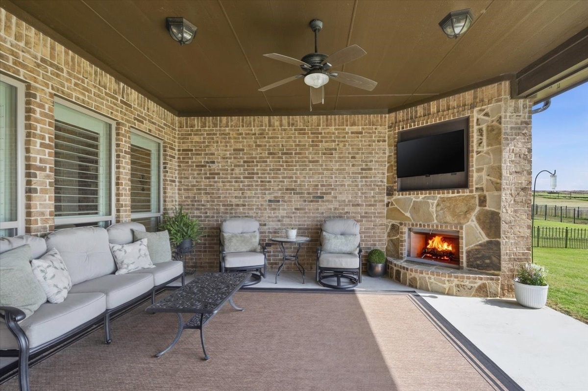 10700 San Simeon Lane