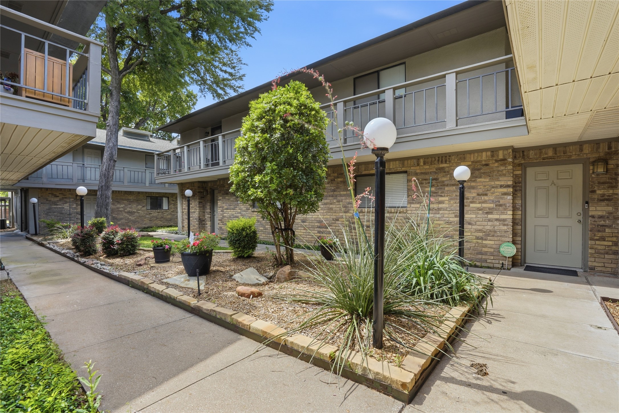 4920 Byers Avenue A3