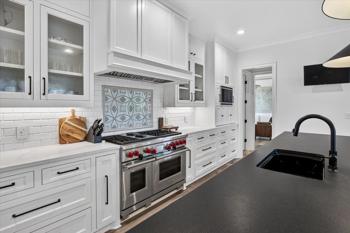 5417 Huntly Drive
