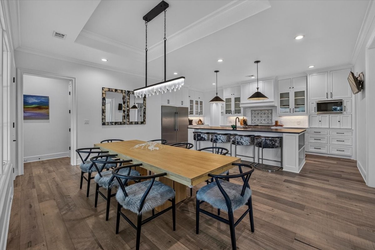 5417 Huntly Drive