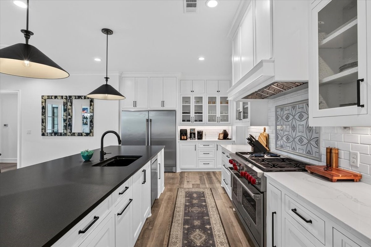 5417 Huntly Drive