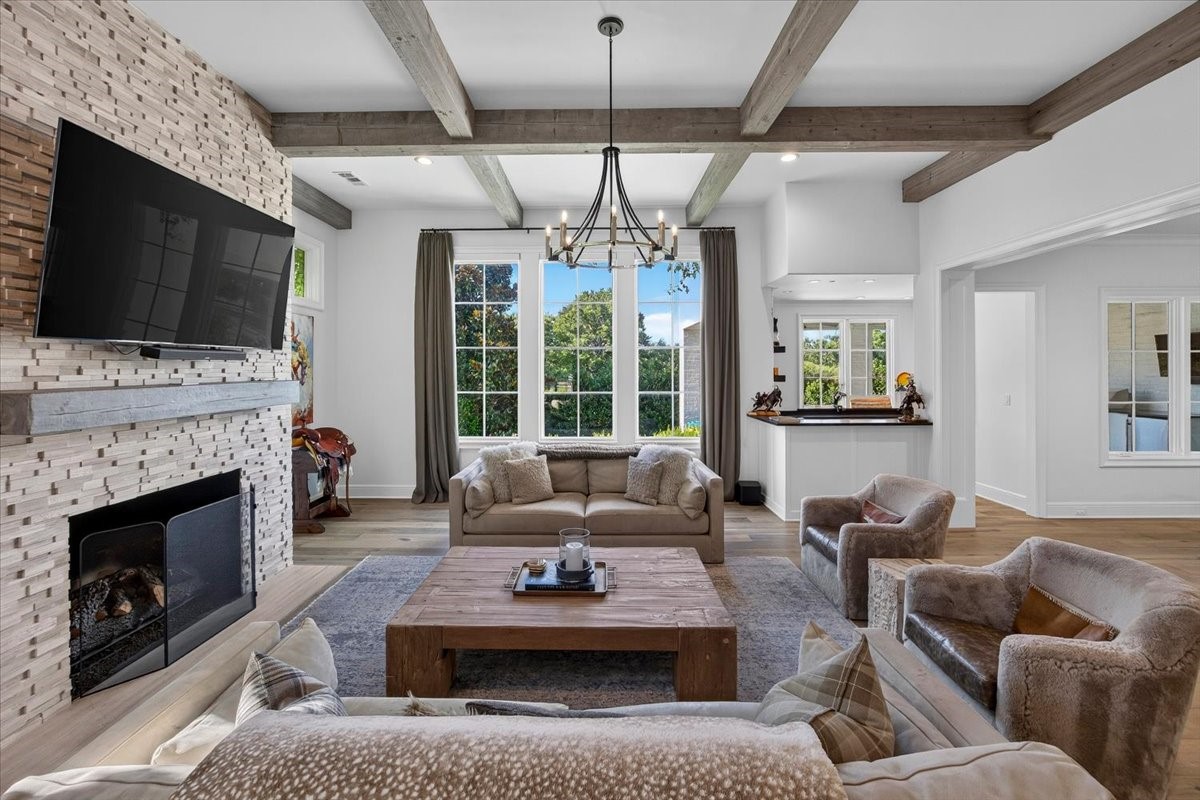 5417 Huntly Drive