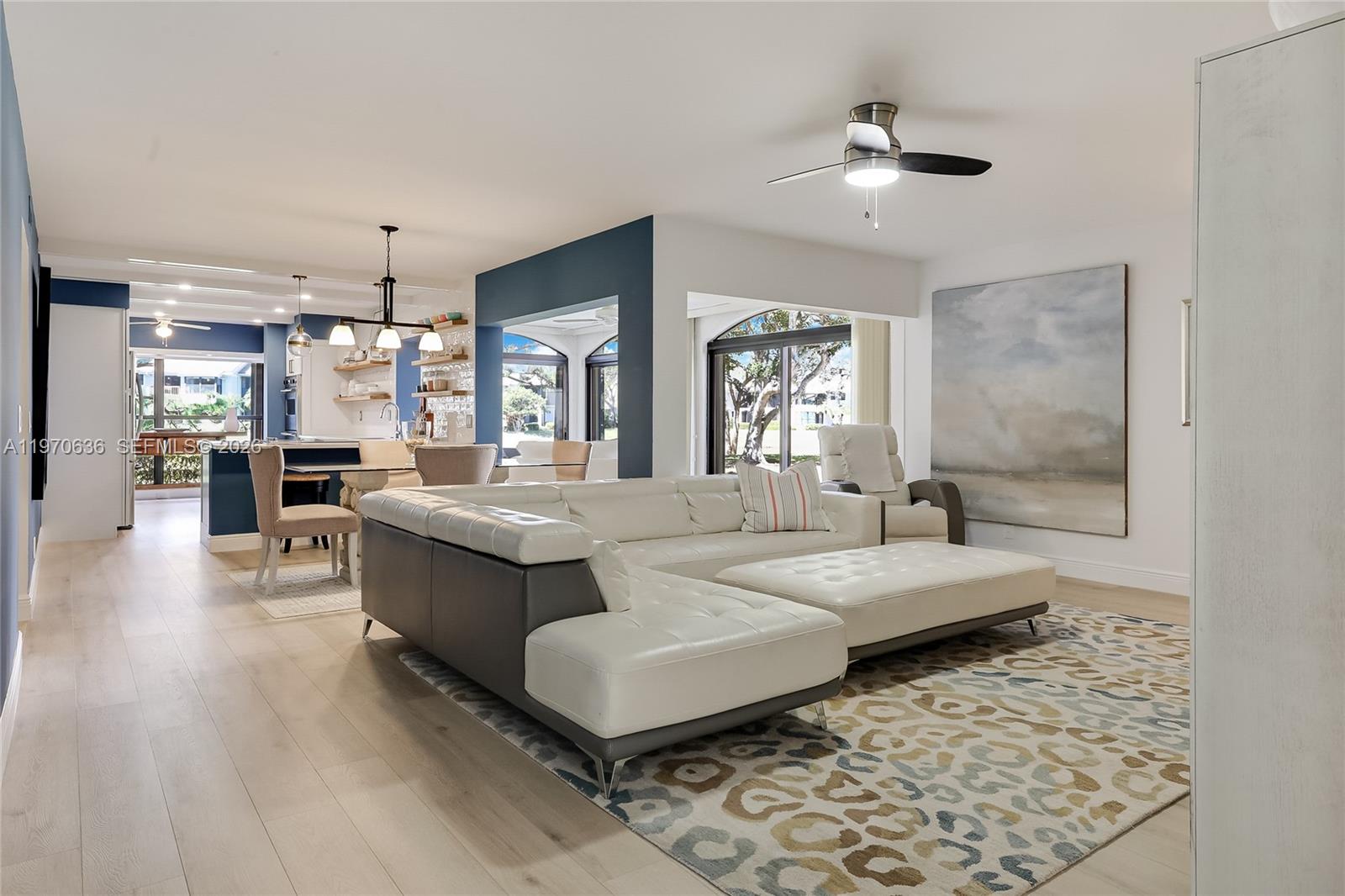 16671 N Traders Xing N # 121