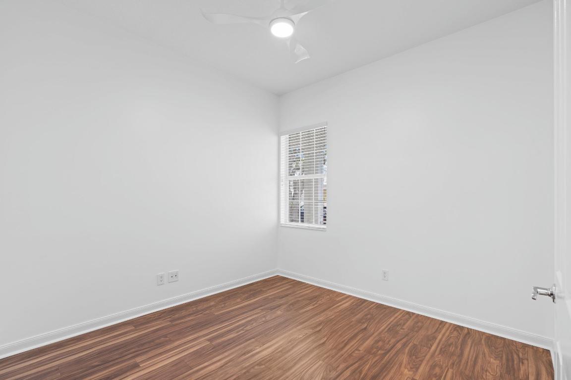 218 New Haven Boulevard