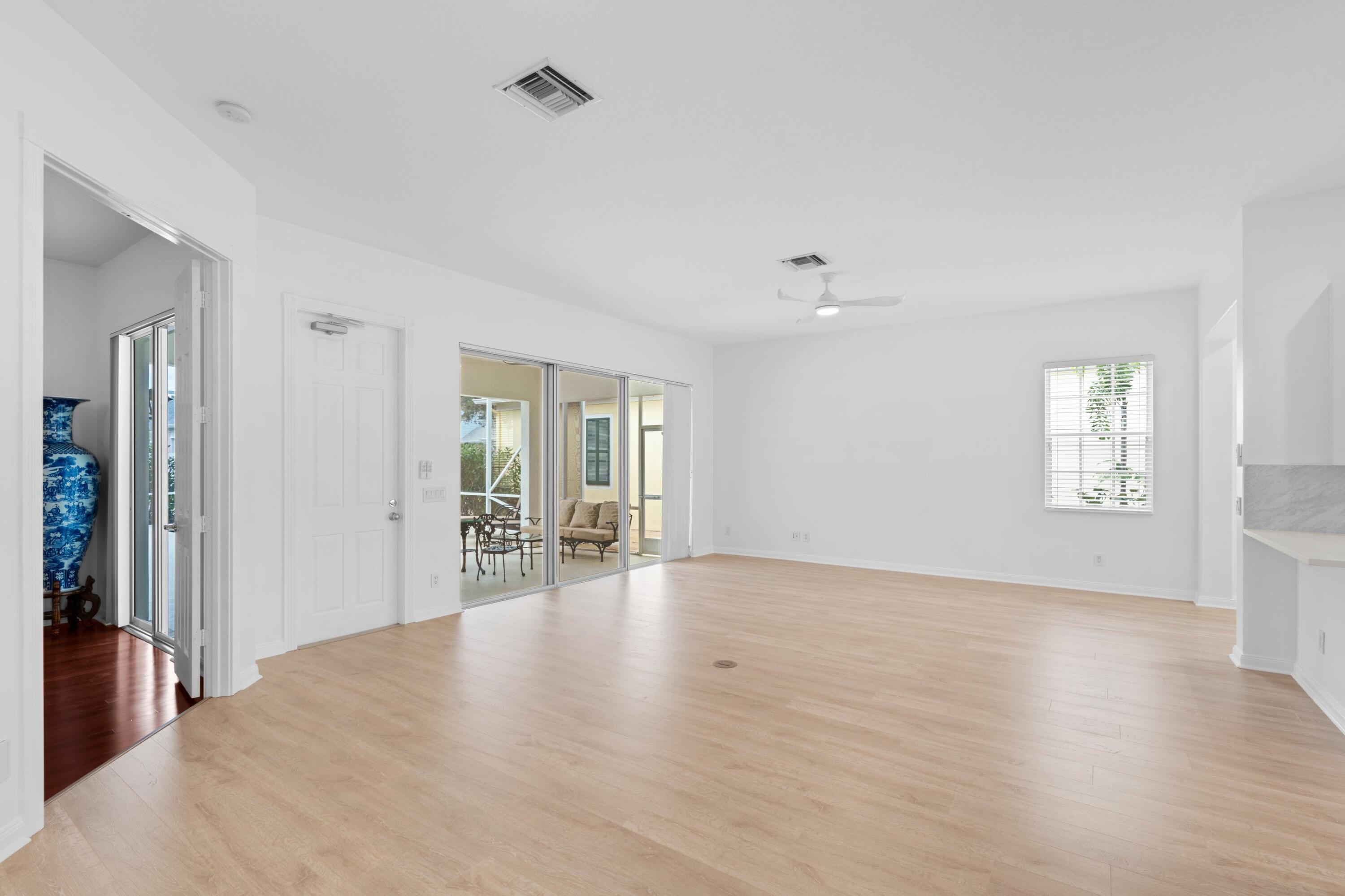 218 New Haven Boulevard