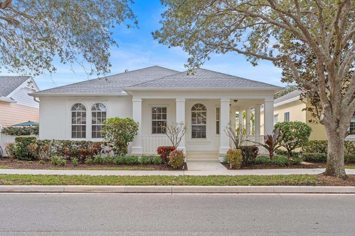 218 New Haven Boulevard