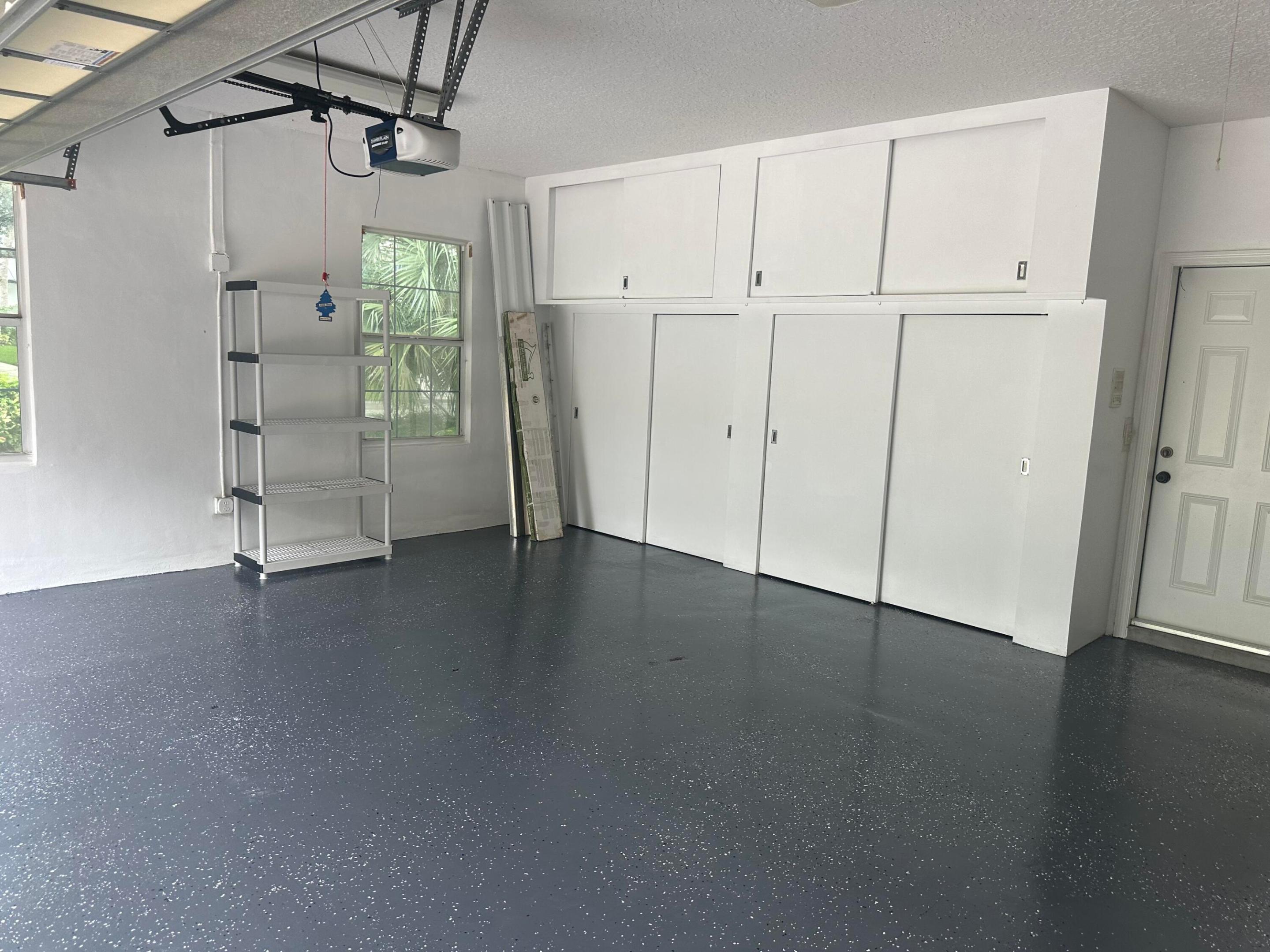 18433 SE Heritage Drive Drive