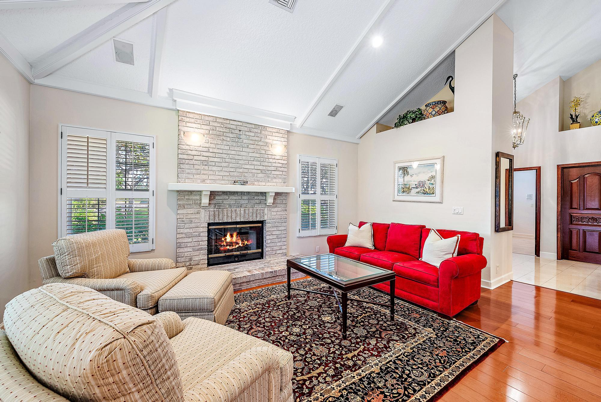 18433 SE Heritage Drive Drive