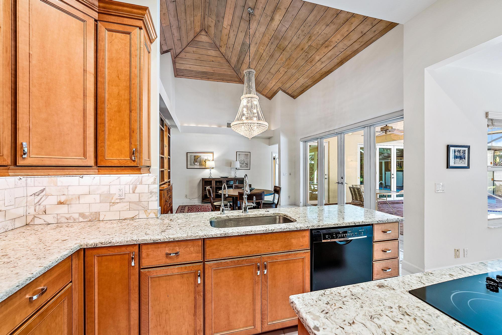 18433 SE Heritage Drive Drive