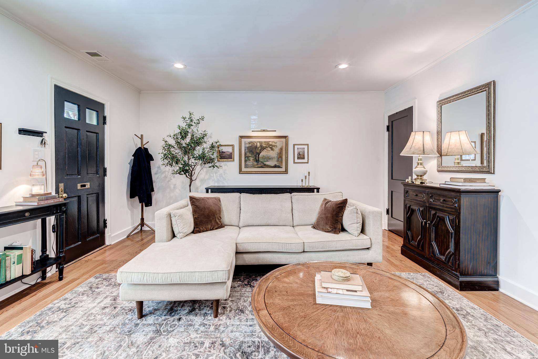 1210 S BARTON STREET 326