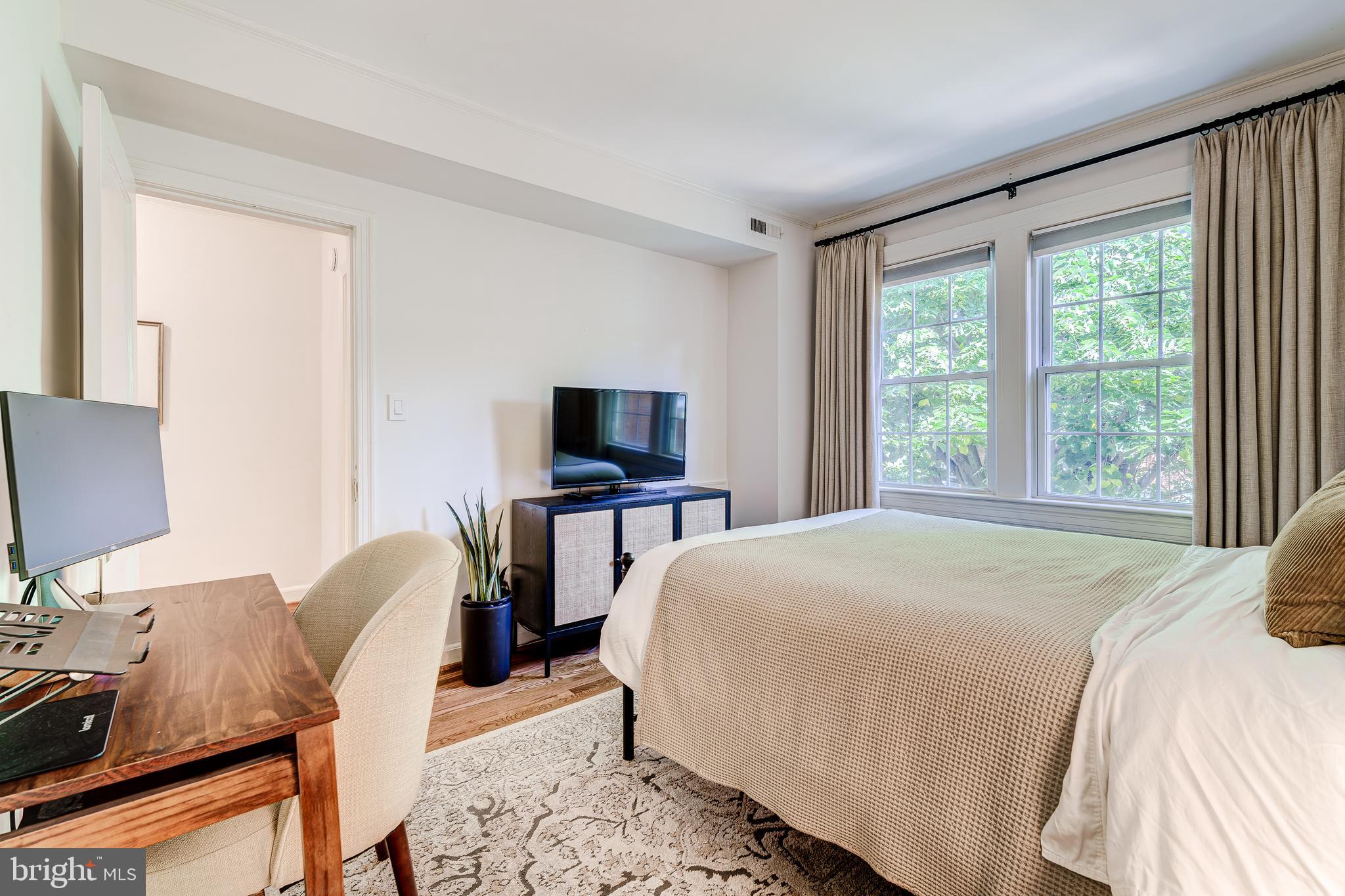 1210 S BARTON STREET 326