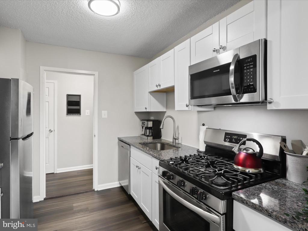 2500 VAN DORN STREET N 1128