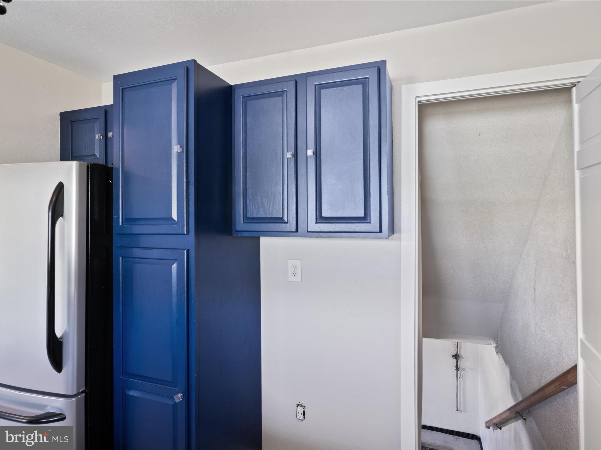 2234 ARLINGTON TERRACE