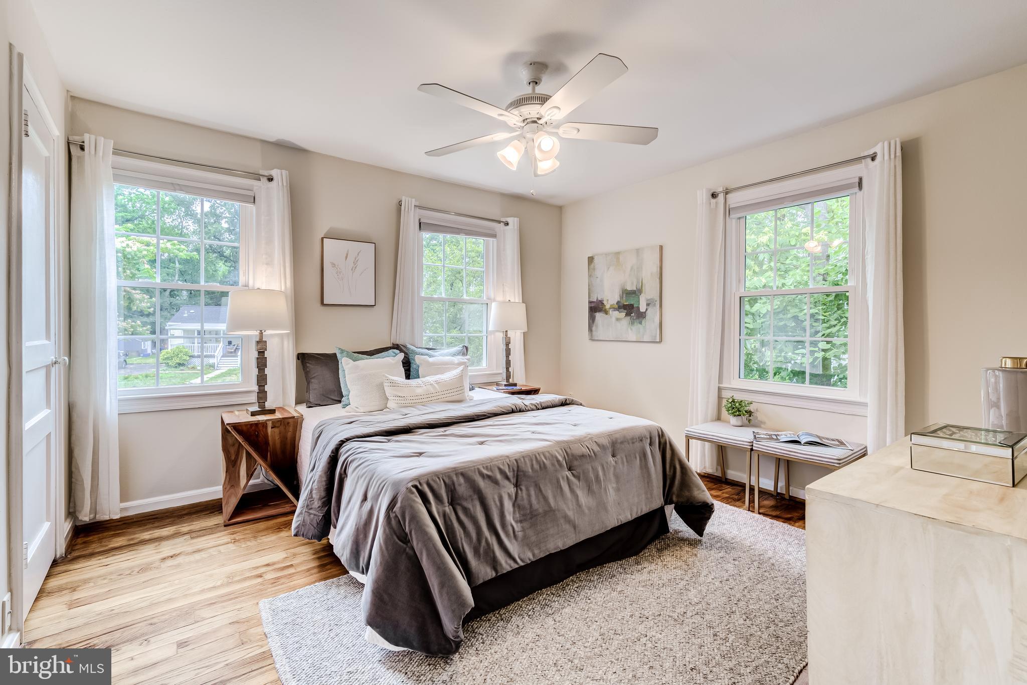 2130 FARRINGTON AVENUE